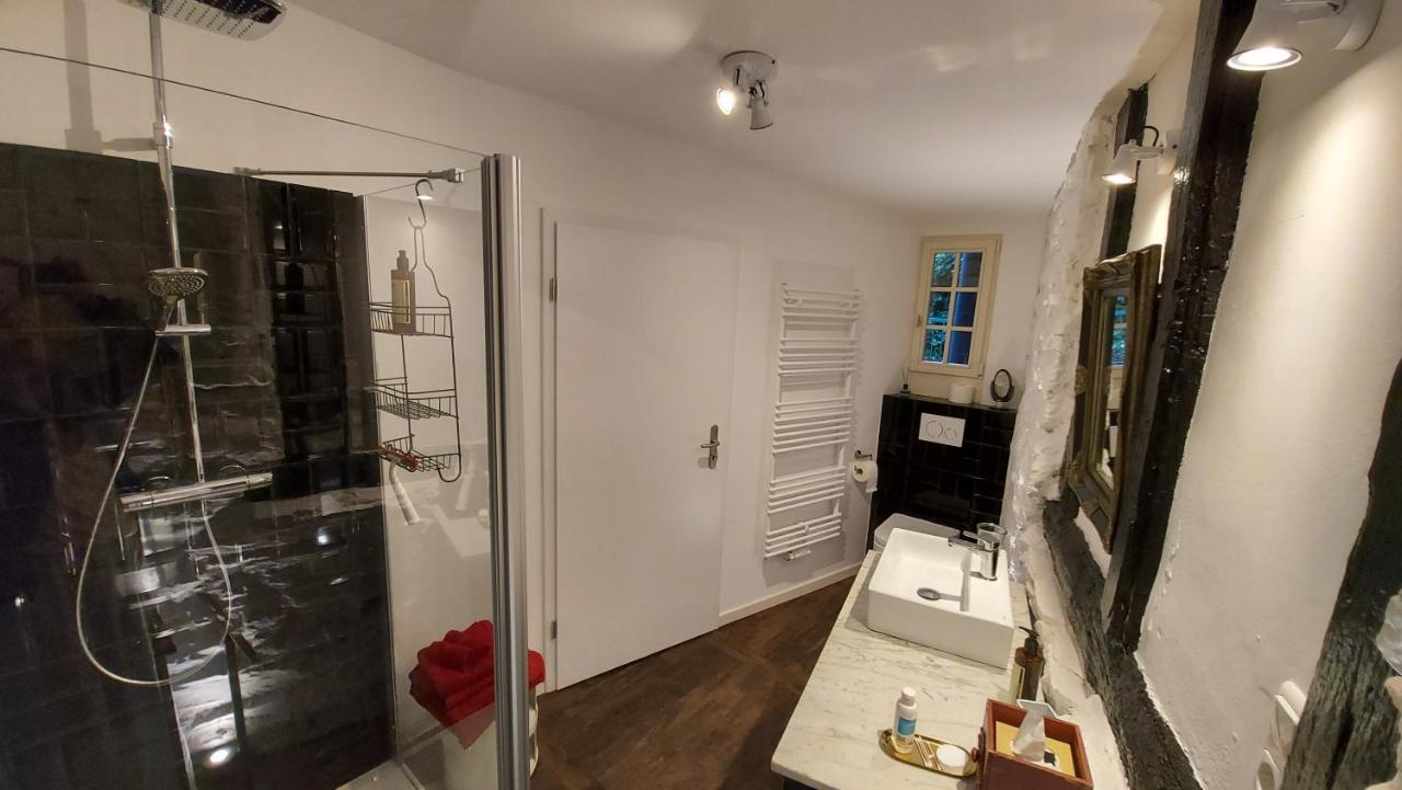 Manoir -1654- Historisch Schlafen In Monschaus Altstadt Eksteriør billede